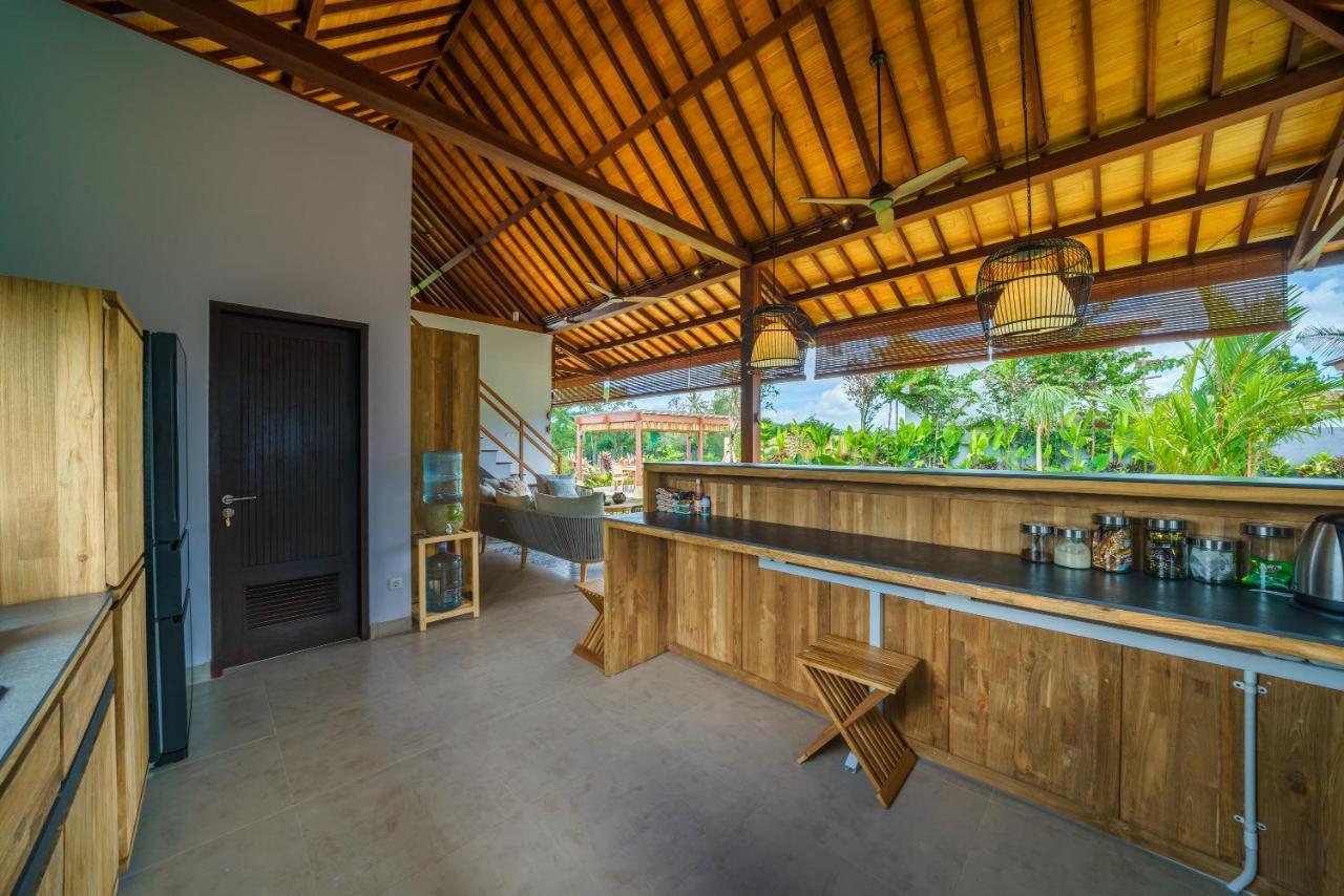 Villa Beauvida - Cozy 4- Bedroom Villa In Canggu With 18M Pool Dalung  Bagian luar foto