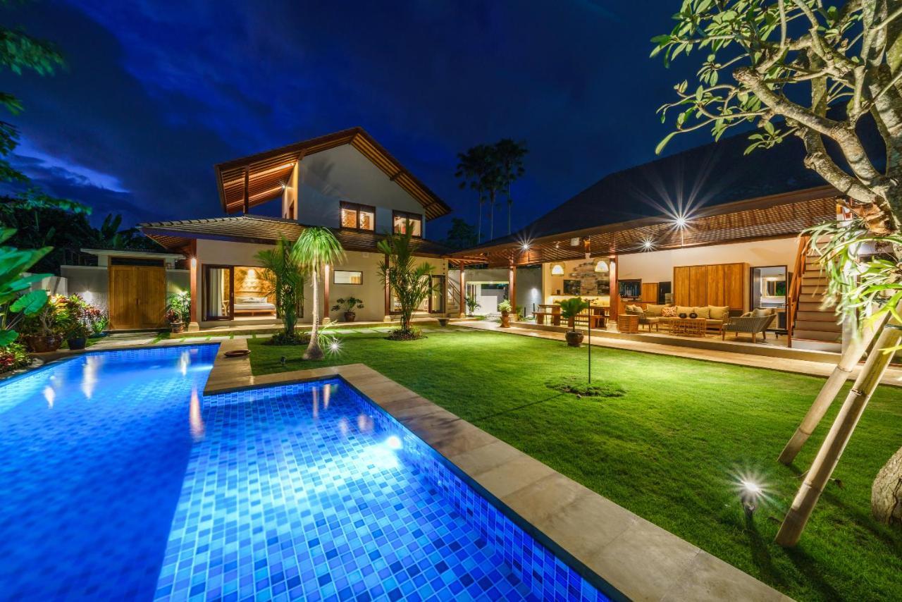 Villa Beauvida - Cozy 4- Bedroom Villa In Canggu With 18M Pool Dalung  Bagian luar foto